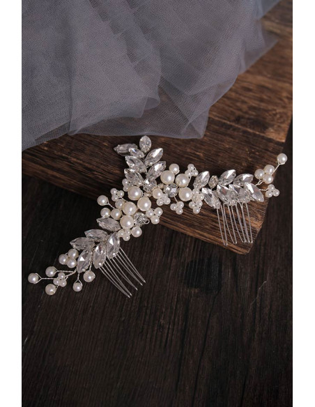 Accesoriu de par pentru mirese, model cu perle si cristale ascutite, si doi piepteni