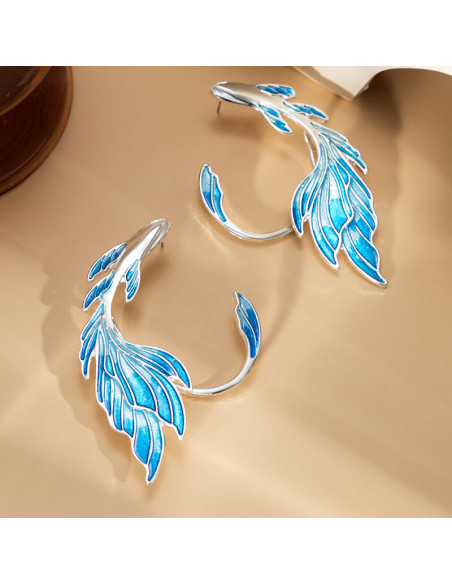Cercel ear cuff, peste cu aripioare pictate si coada arcuita
