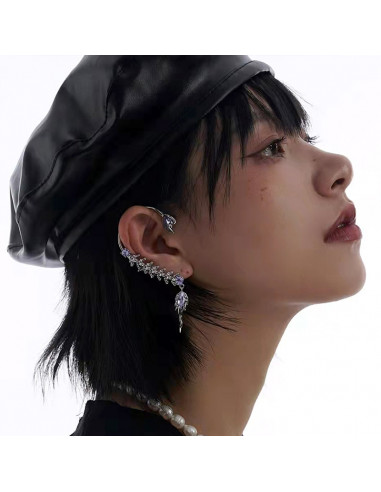 Cercei ear cuff pereche, model abstract cu sira spinarii si cristale mov