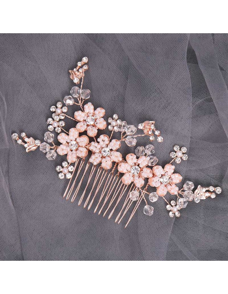 Pieptene de par din fire delicate, flori si frunze metalice, cu perle, cristale si margelute