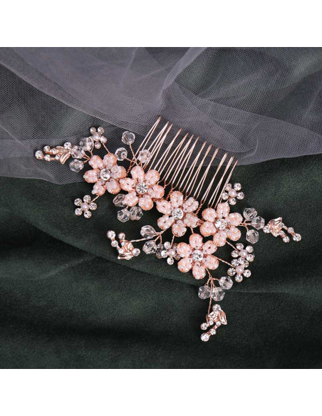 Pieptene de par din fire delicate, flori si frunze metalice, cu perle, cristale si margelute