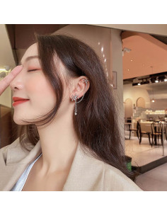 Set cercei ear cuff asimetrici cu floricele cu cristale si lantisoare 2