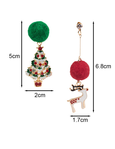 Cercei de Craciun asimetrici, bradut decorat, ren, pompom si cristale
