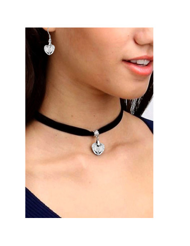 Set colier choker si cercei, cu medalioane inimioare de cristal fatetat