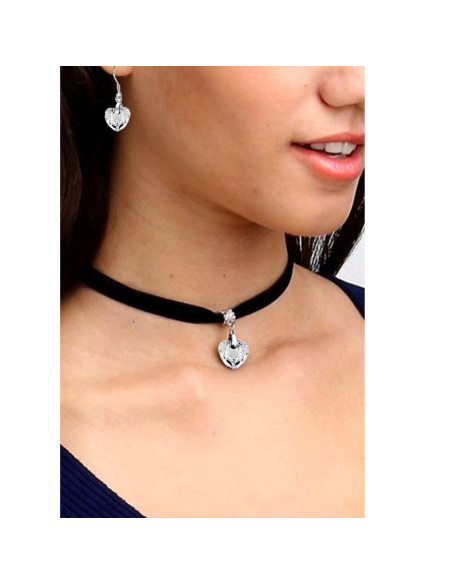 Set colier choker si cercei, cu medalioane inimioare de cristal fatetat