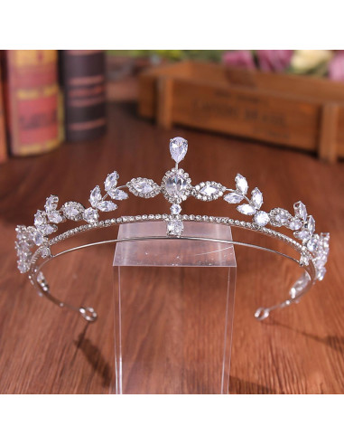 Tiara eleganta Northern Star, ramuri cu frunze, cristale mici si zirconii