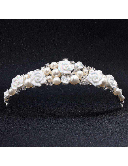Coronita eleganta White Roses, trandafiri ceramici, cristale si perle
