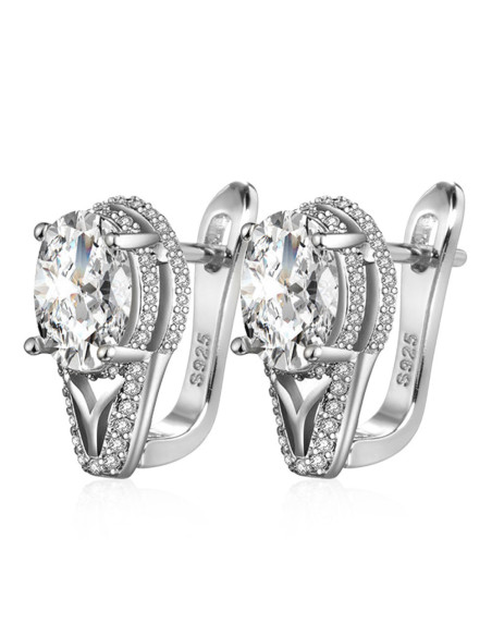 Cercei de mireasa eleganti, model alungit, cu cristal oval de zirconie cubice
