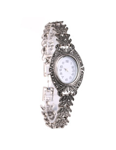 Ceas de mana de dama vintage, bratara model impletit, cadran oval si hematite