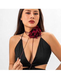 Colier lung din snur cerat, cu trandafir mare textil