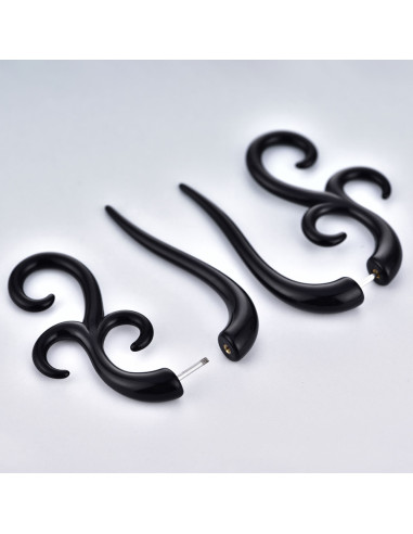 Ear expander fals, model tribal cu trei capete rasucite din plastic negru