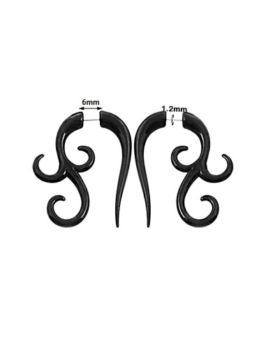 Ear expander fals, model tribal cu trei capete rasucite din plastic negru