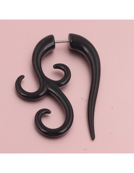 Ear expander fals, model tribal cu trei capete rasucite din plastic negru