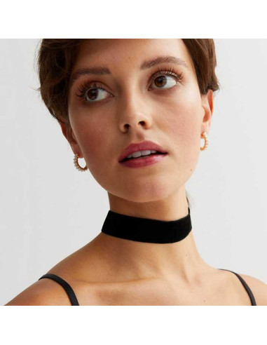 Set 5 coliere choker din catifea, de diverse latimi