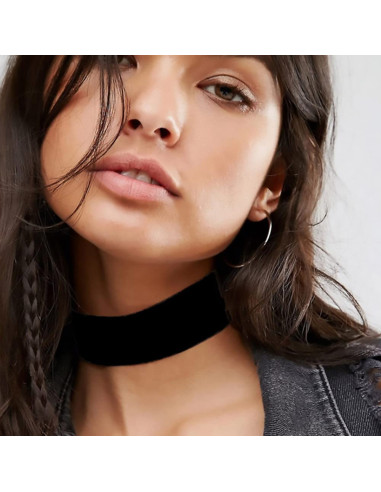 Set 5 coliere choker din catifea, de diverse latimi