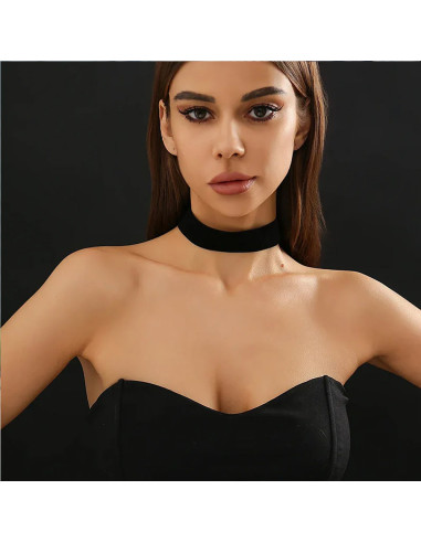 Set 3 coliere choker din catifea, de diverse latimi