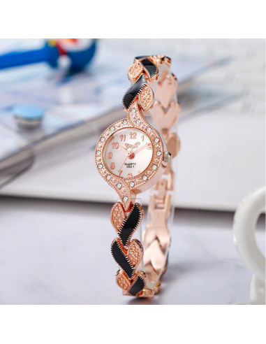 Ceas de dama elegant, curea metalica cu inimioare delicate bicolore si cristale