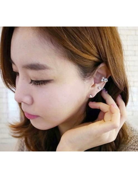 Cercel ear cuff pentru ambele urechi, fir auriu cu cristale si perla