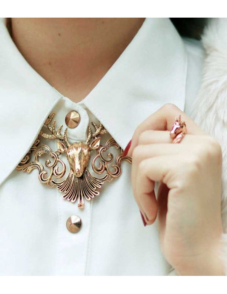 Colier statement din metal patinat, model cu cerb cu coarne mari