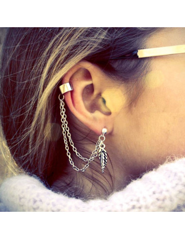Cercel tip ear cuff, doua frunze cu lantisoare si biluta